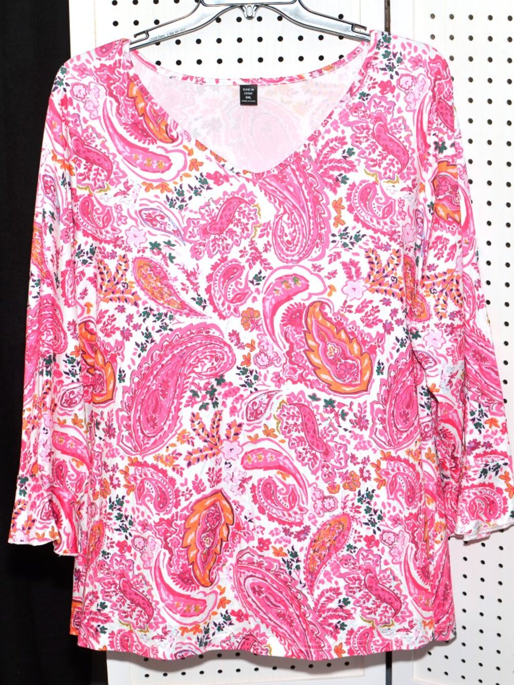 Plus Size 3XL Shein Pink & White Paisley V-Neck Top - Ruffle / Bell Sleeve